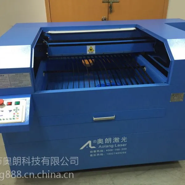 奥朗激光丝杆导轨全泡油 超强防腐150瓦电子板 胶板激光刀模机