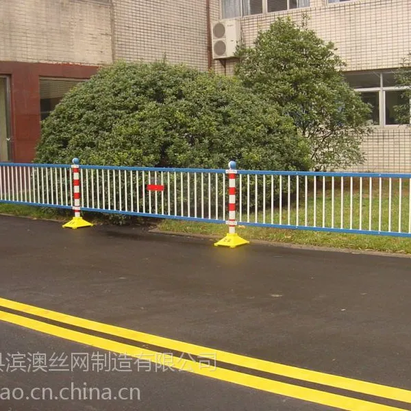 交通隔离栅护栏网厂家@无锡市政公路铁丝围网产品优势@护栏网专业生产厂家