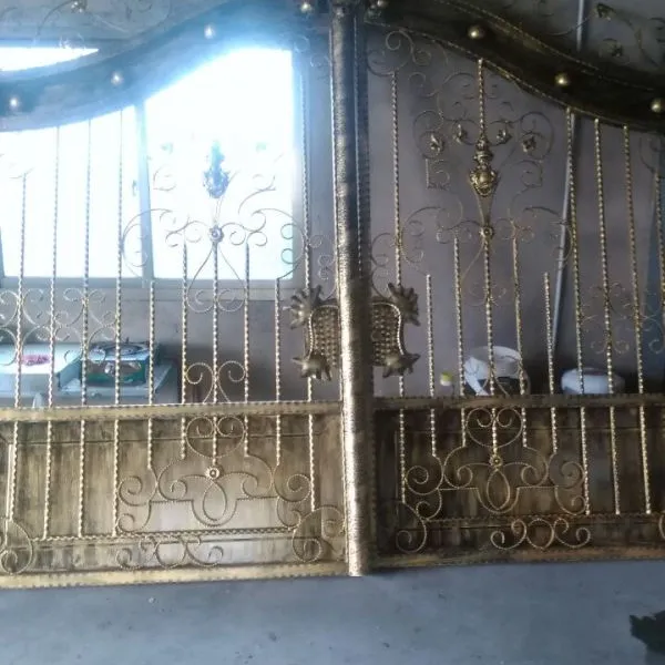 厦门铁艺大门,福建铁艺大门,铁艺门厂家,铁艺门价格