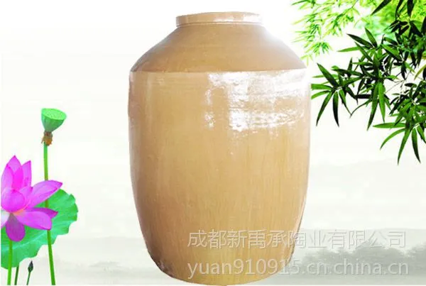 600斤青釉陶瓷酒坛