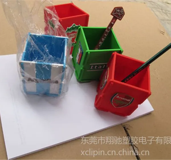 供应厂家直销新款广告促销笔筒 pvc软胶方形笔筒儿童礼品笔筒来图定做