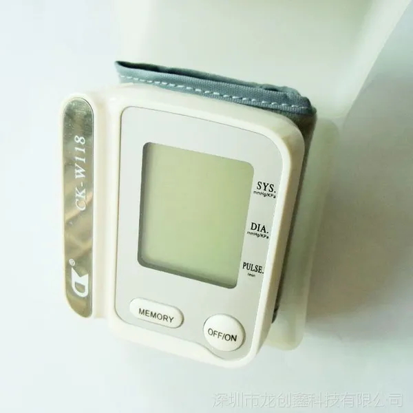 电子血压计手腕式电子血压表血压仪新款英文款外贸版供出口CE认证