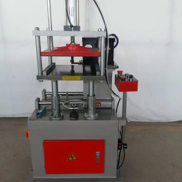 供应济南越辰机械设备LXDB-200 排料小端铣,铝合金门窗加工机器,断桥铝设备