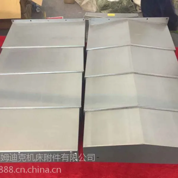 乔崴进机床五面龙门加工中心四片式防护钣金罩
