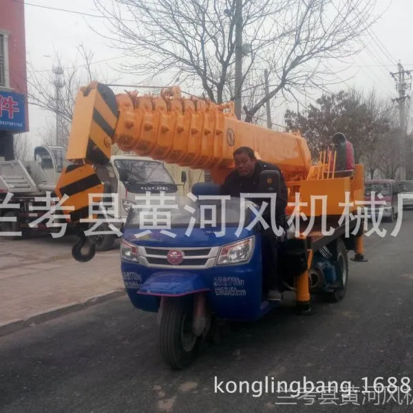 3吨吊车,建筑吊车。农村建设用小吊车,建筑工程机械吊车