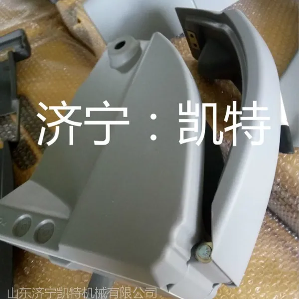 �ֻ���ӦС��PC200-8��ʻ�Ҵ����� С���ھ�����