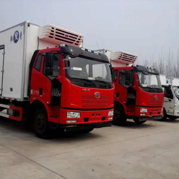 泰安冷藏厢,山东保温厢,青驰牌食品车,前2后4解放6.8米肉钩车