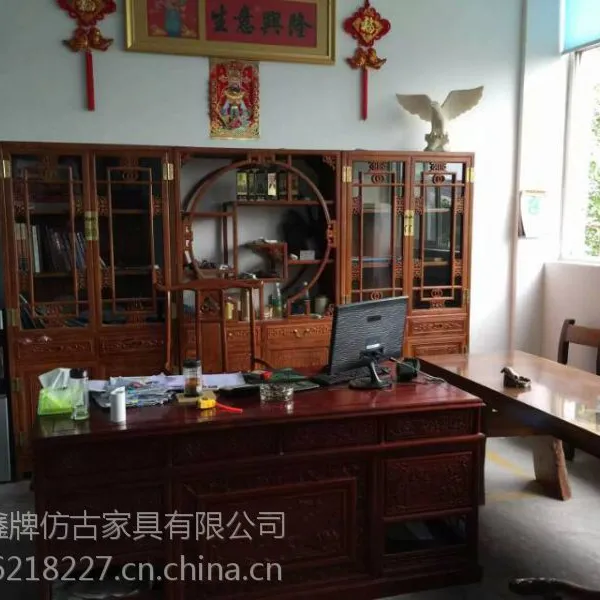 供应成都定做新中式衣柜,书柜,床,茶几,餐桌椅价格是多少