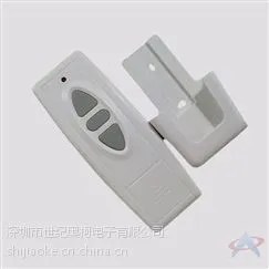 供应适应于窗帘、投影幕、电机一千米三键遥控器AK-1000-3