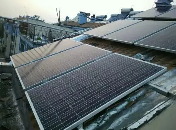 ����ܸ�Ч��̫���ܰ壬�ྦྷ��240W̫���ܵ�ذ����