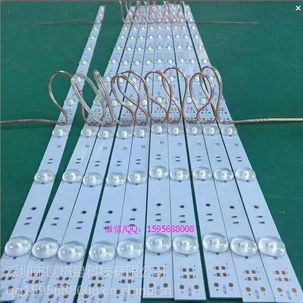 深圳超亮5730超薄灯条卷帘式卡布灯条拉布灯条带透镜漫反射灯条工厂***批发
