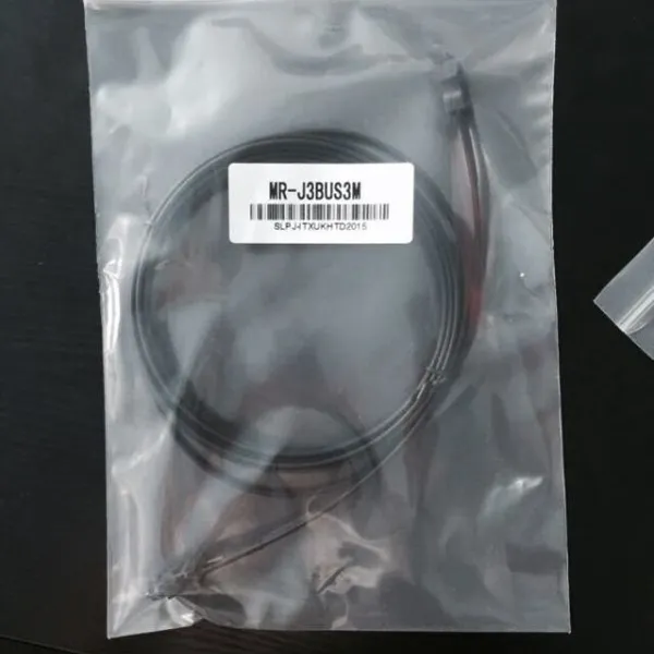 �����ŷ�������MR-J4-15KB��װ��еר��
