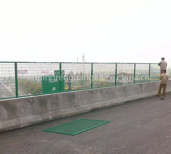 安平仁光供应低碳钢丝、钢管桥梁防抛网