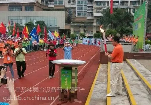 火炬台出租,运动会手持接力火炬模型道具出售,圣火台出租销售