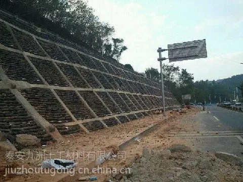 生态袋,丙纶生态袋,河道边坡绿化