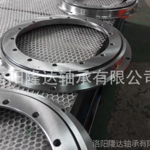 带法兰回转支承RK6-25P1Z