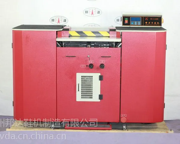牙刷绣片皮机BD-L420W