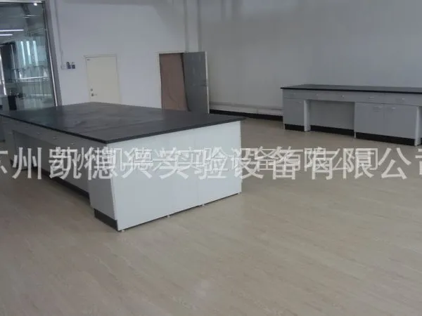 ��Ӧ����ʵ��̨ͼƬ�������̨ͼƬ������ʵ���������һ���̨ʵ��ͼ