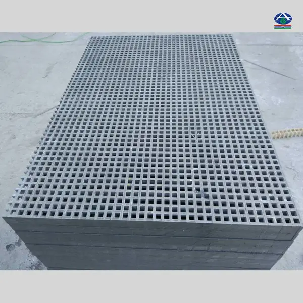 养殖场玻璃钢漏粪板,玻璃钢双层微孔格栅30*19*19*50MM 是可以加工定制