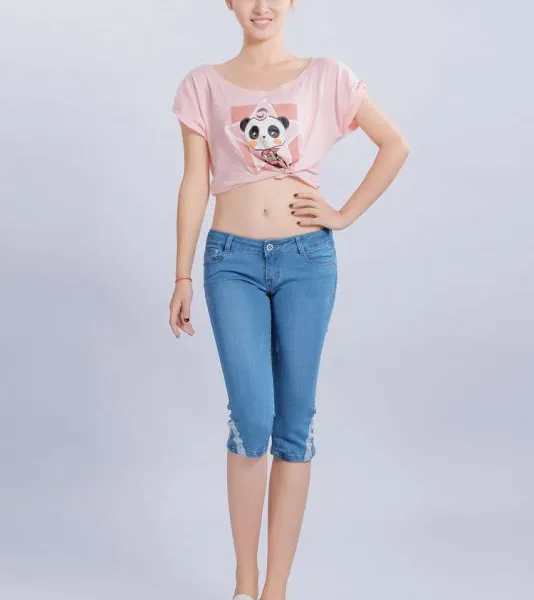 供应一件代发热卖女式牛仔七分裤厂家批发一手货源淘宝代理加盟优质价低