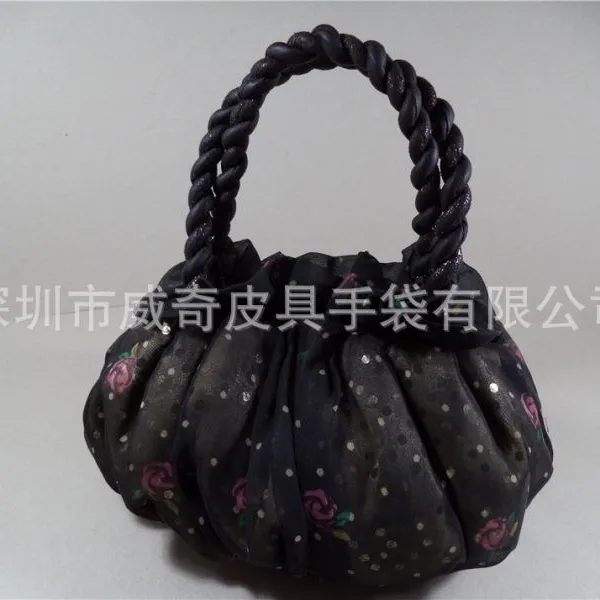 时尚休闲包批发,个性女包定制,网纱手提包工厂,威奇手袋厂