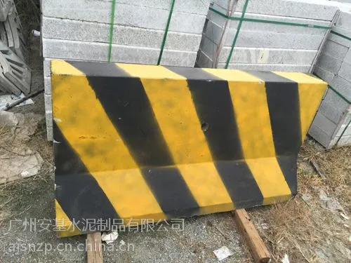 广州水泥墩 混凝土交通石马厂家价格