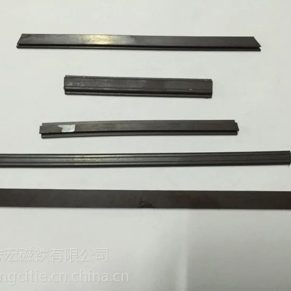 厂家供应:橡胶磁条,电机磁条,电梯磁条,规格齐全,价格便宜