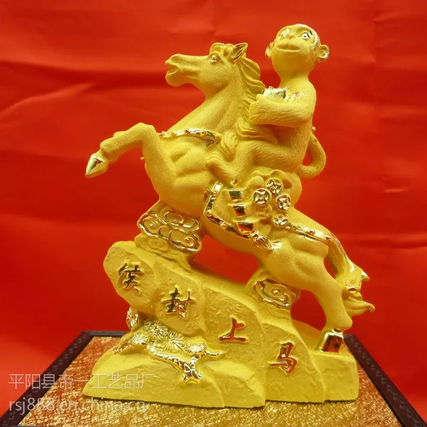 绒沙金摆件马上封侯