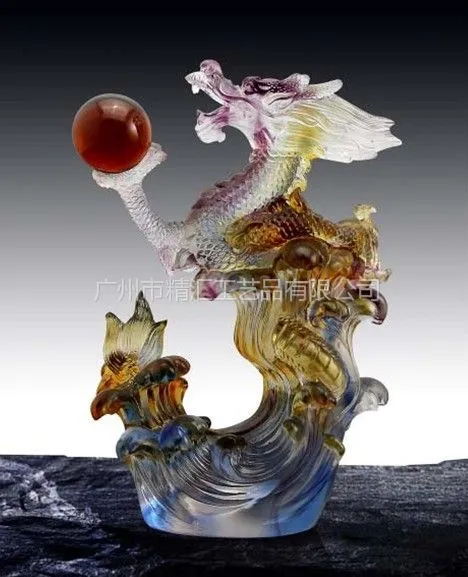 供应盛世降龙商务礼品，广州琉璃***礼品，广州琉璃礼品厂家，北京琉璃纪念品，商会成立纪念品