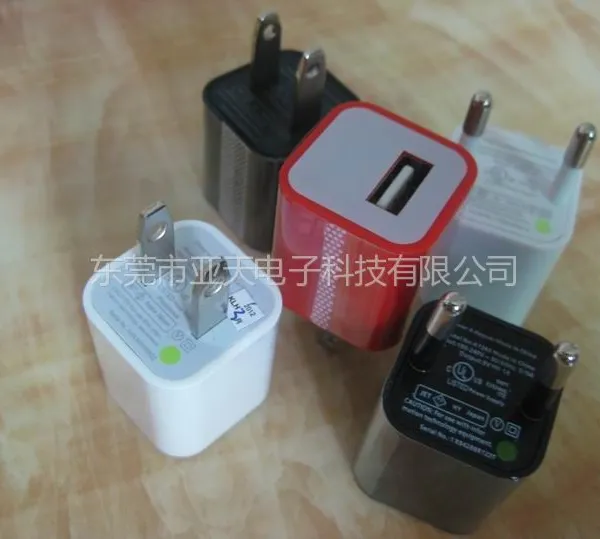 亚天电子ASIA120热销迷你usb充电器 小方块绿点usb充电器厂家iphone苹果手环手机充电器