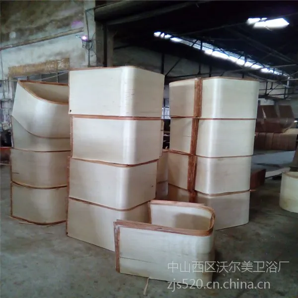 �㶫���Ҷ�������ľľ�ʴ�ͷ��壬ľ��Ʒ�ӹ�