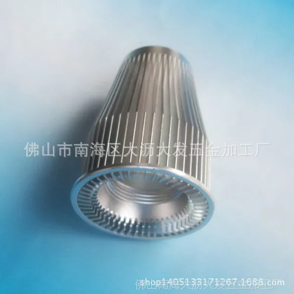 ��ɽLED̫����ɢ�������ӹ� �ƾ����Ͻ�ɢ�����ӹ� ��ɢ�����ӹ�