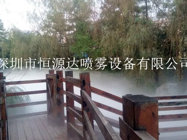 景区雾化降温|景区太热怎么办--喷雾降温设备恒源达