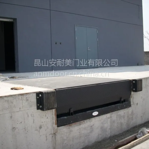 供应剪刀式液压升降平台/液压登车桥冷库装卸货平台