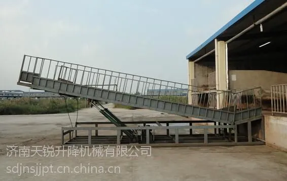 供应厂家直销安徽合肥大型养殖场装卸设备卸猪台欢迎洽谈选购