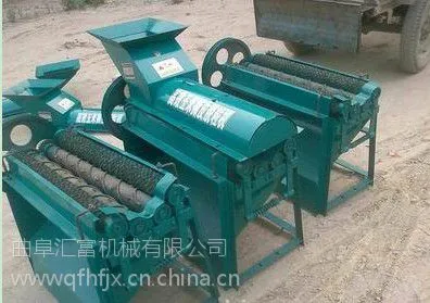 家用小型玉米扒皮机 玉米剥皮脱粒机价格图片 山东销量玉米脱粒机