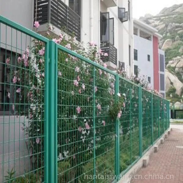 厂家供应框架护栏网/边框式防攀焊接片网/带框防护网 15610966663