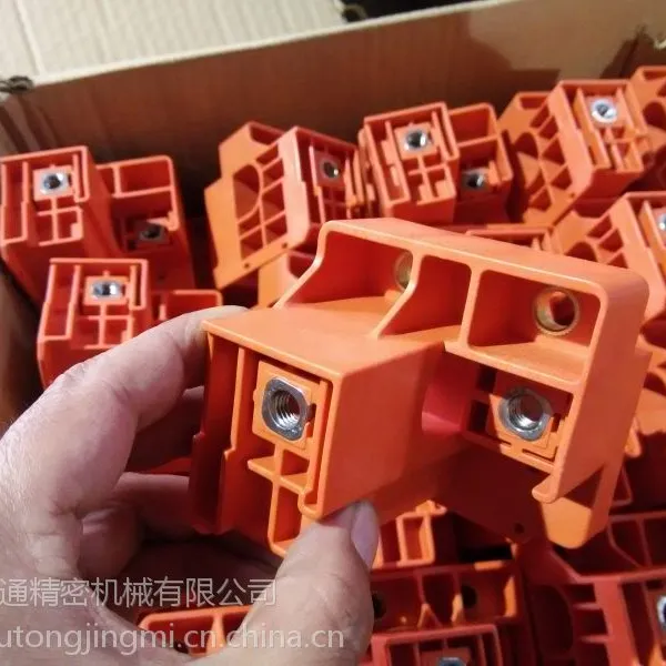 厂家低价格批发尼龙注塑产品塑料制品注塑加工件大型注塑制品加工