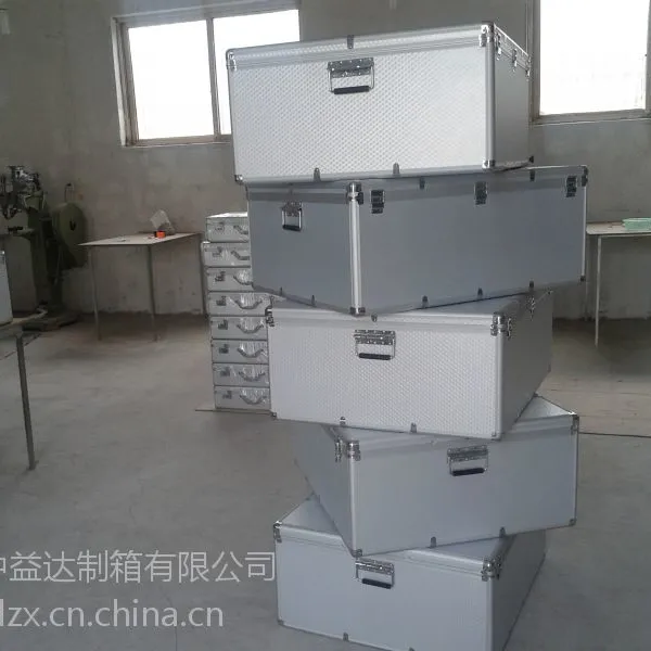 直销手提工具箱 铝合金箱 拉杆箱 箱子定制 量大优惠