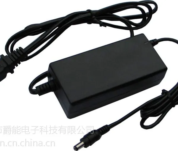 供应14.6V 2A磷酸铁锂电池充电器 60W 工厂直销 可批发订做
