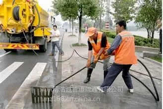 �Ͼ��кӵ������亭���ټ�С�������ܵ�������ϴ