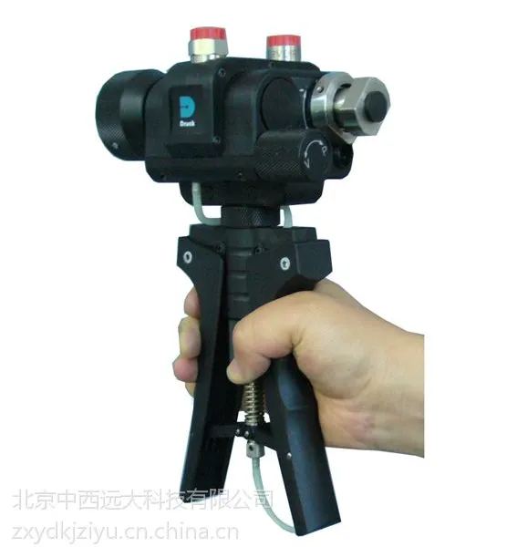����Һѹ�ֲٱ�V411 �ͺ�:QA1-V411��ţ�M381333