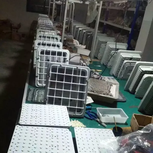化工厂LED防爆平台灯 60WLED防爆路灯