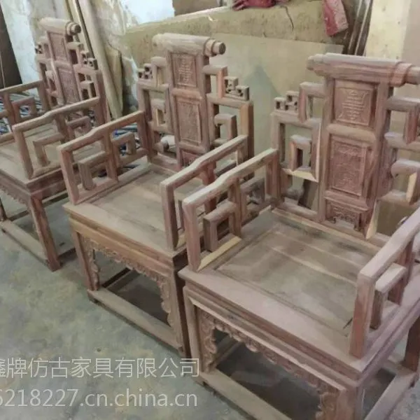 供应成都古典中式仿古家具定做
