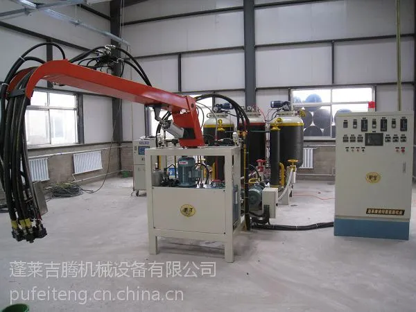 蓬莱吉腾聚氨酯发泡机 高压发泡机聚氨酯设备 聚氨酯发泡机