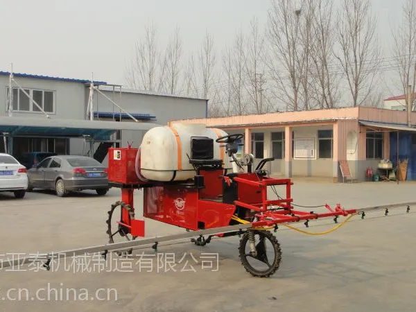 供应3WZ-600多功能自走式三轮喷药机