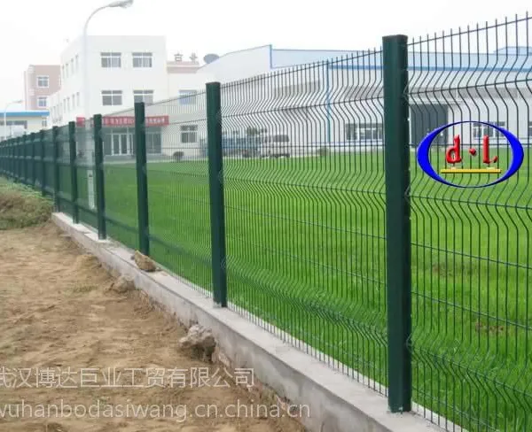 【特别推荐】武汉不锈钢护栏网厂家/潜江草坪护栏/黄冈别墅围栏/园林市政隔离网