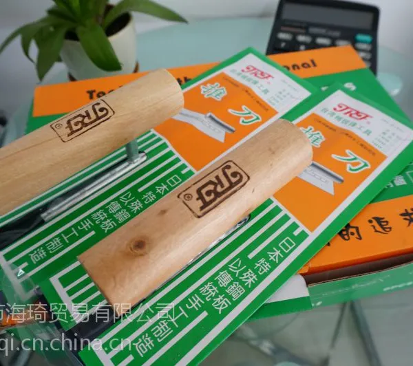 ��������JRF����滷����ƺר���ܵ� 1-3mm�� ľ���ֱ� 65��