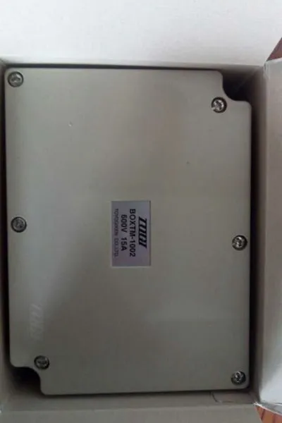 �ձ������н��߶���̨ PCN-COM201 PCN-COM20P