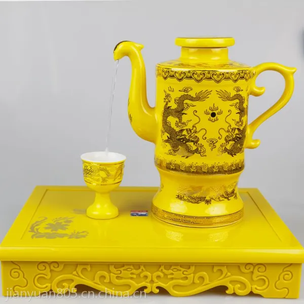 过年礼品酒具批发 七彩灯自动注酒壶 青花自动酒具定制建源陶瓷厂